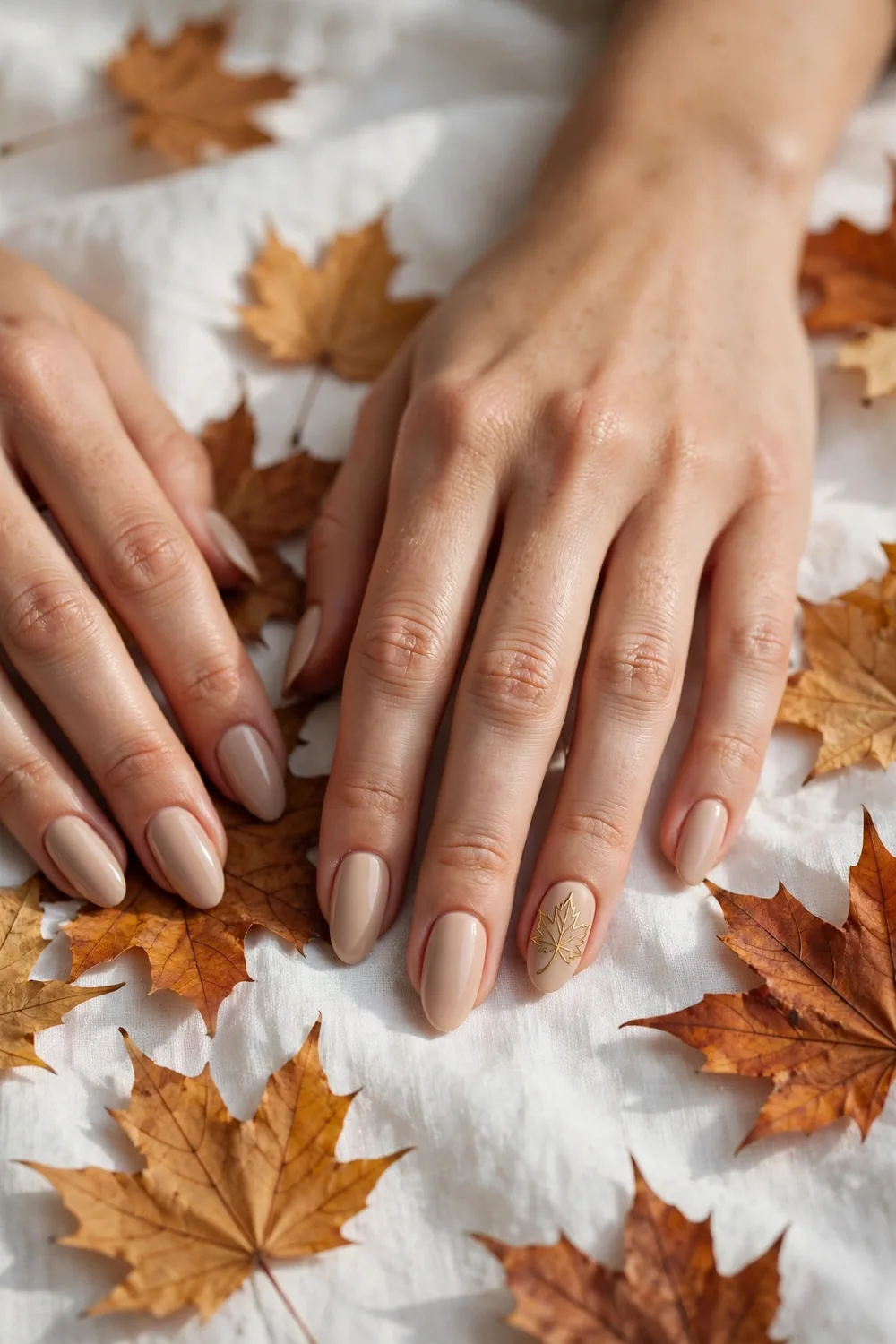 Maple leaf line art Thanksgiving nails